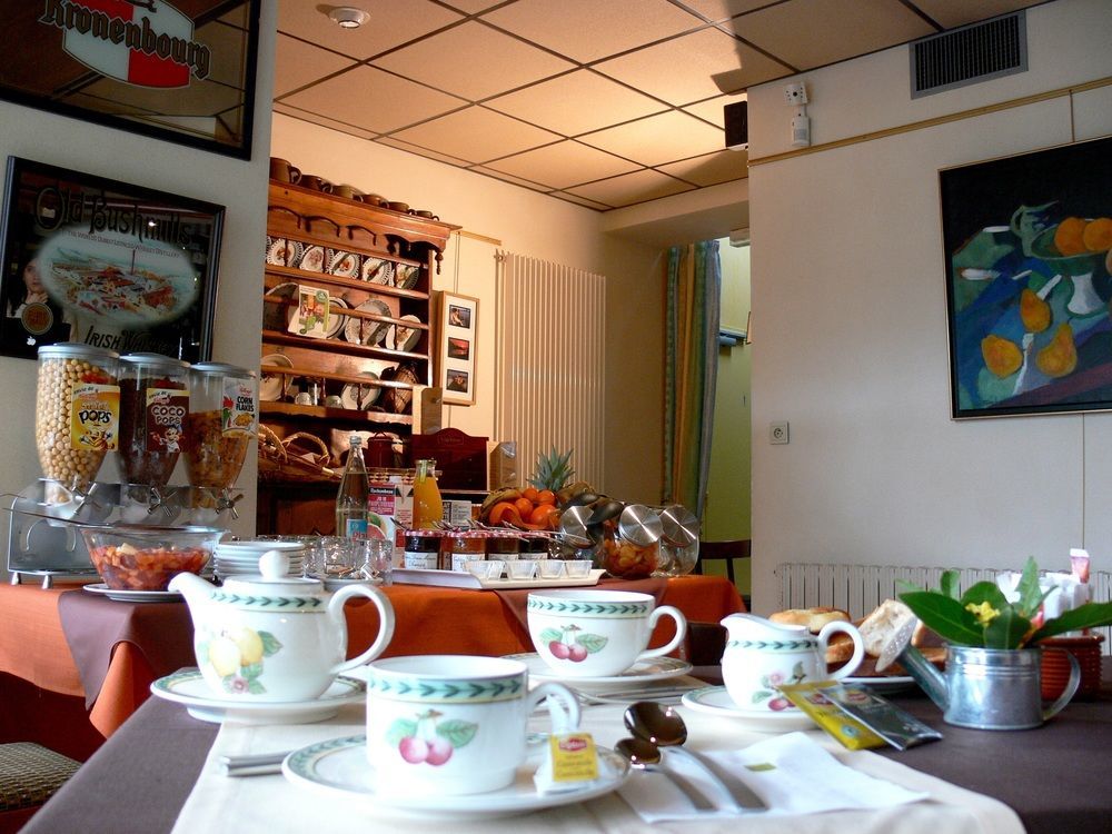 Logis Hotels Le Champalud Restaurant La Citadelle Oree-d'Anjou Kültér fotó