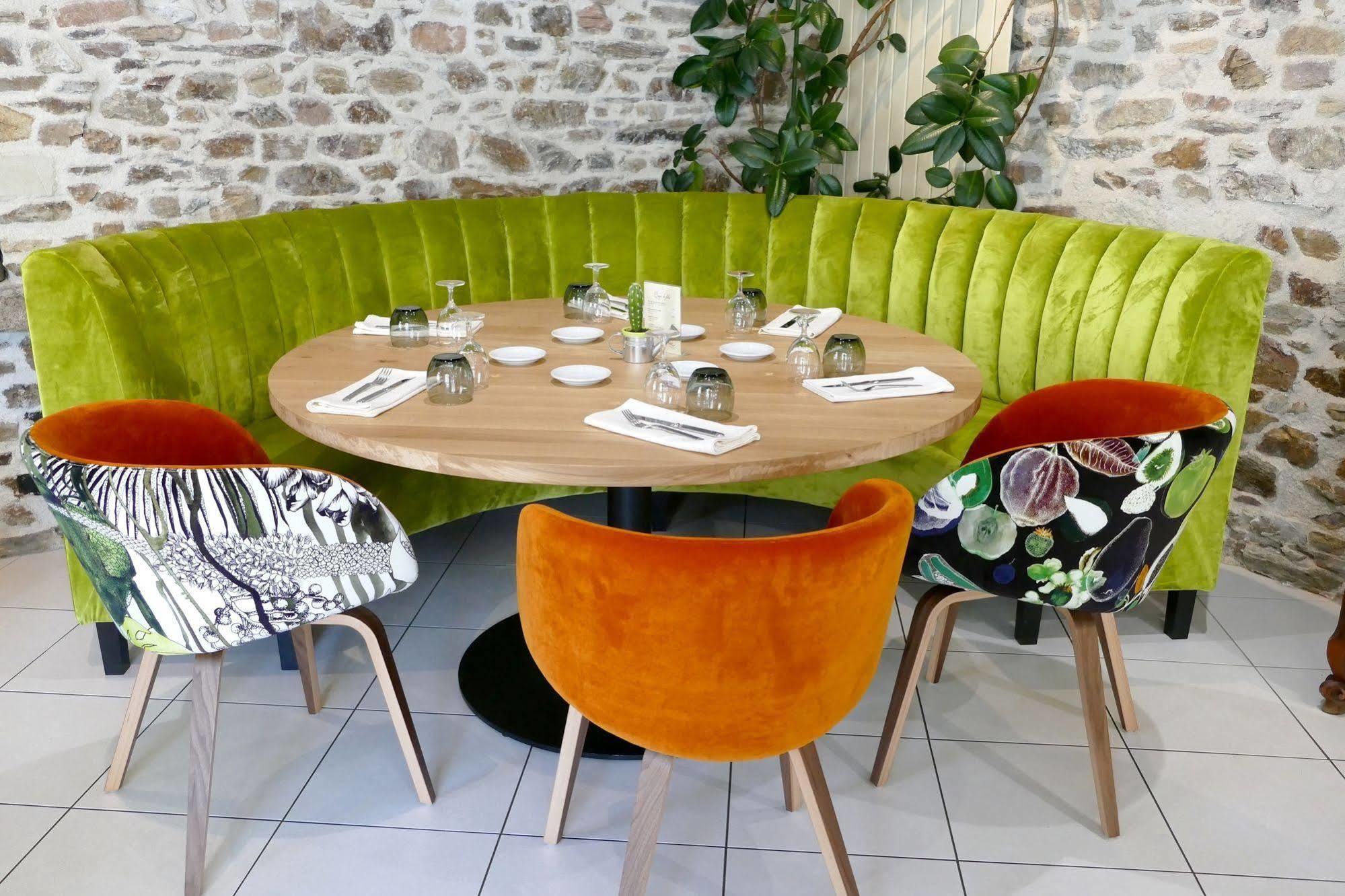 Logis Hotels Le Champalud Restaurant La Citadelle Oree-d'Anjou Kültér fotó