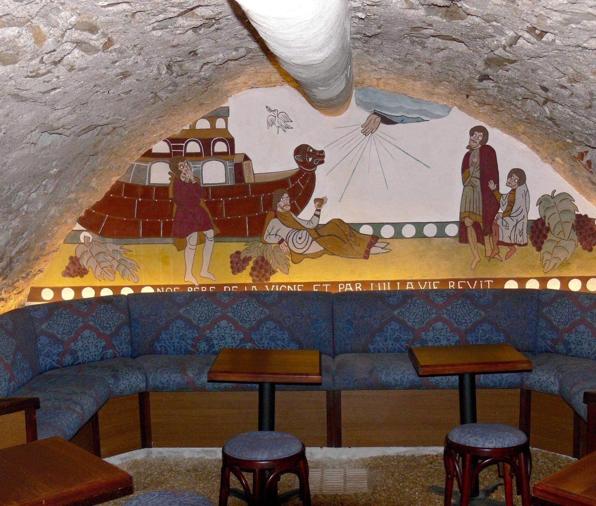 Logis Hotels Le Champalud Restaurant La Citadelle Oree-d'Anjou Kültér fotó